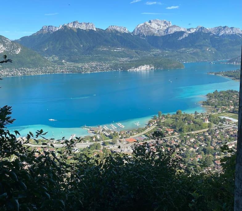 Appartement Au Calme Avec Vue Sur Les Montagnes. Sevrier Bagian luar foto